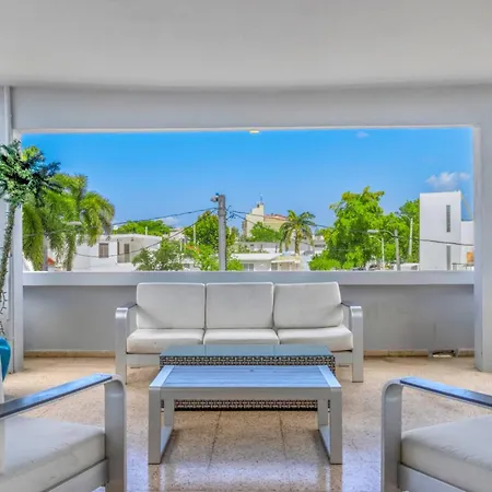 Steps To Ocean Park Beach | Terrace | Parking